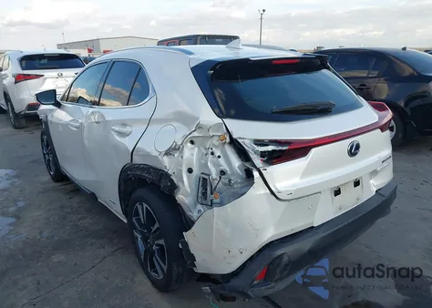 2021 Lexus Ux 250H z USA, uszkodzony, nr VIN JTHP9JBH9M2053995